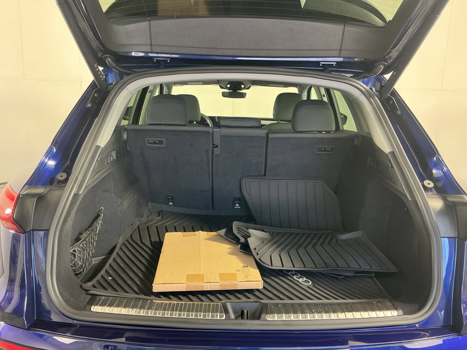 Used 2025 Audi Q5 Premium Plus w/ Premium Plus AWD/4WD image 18