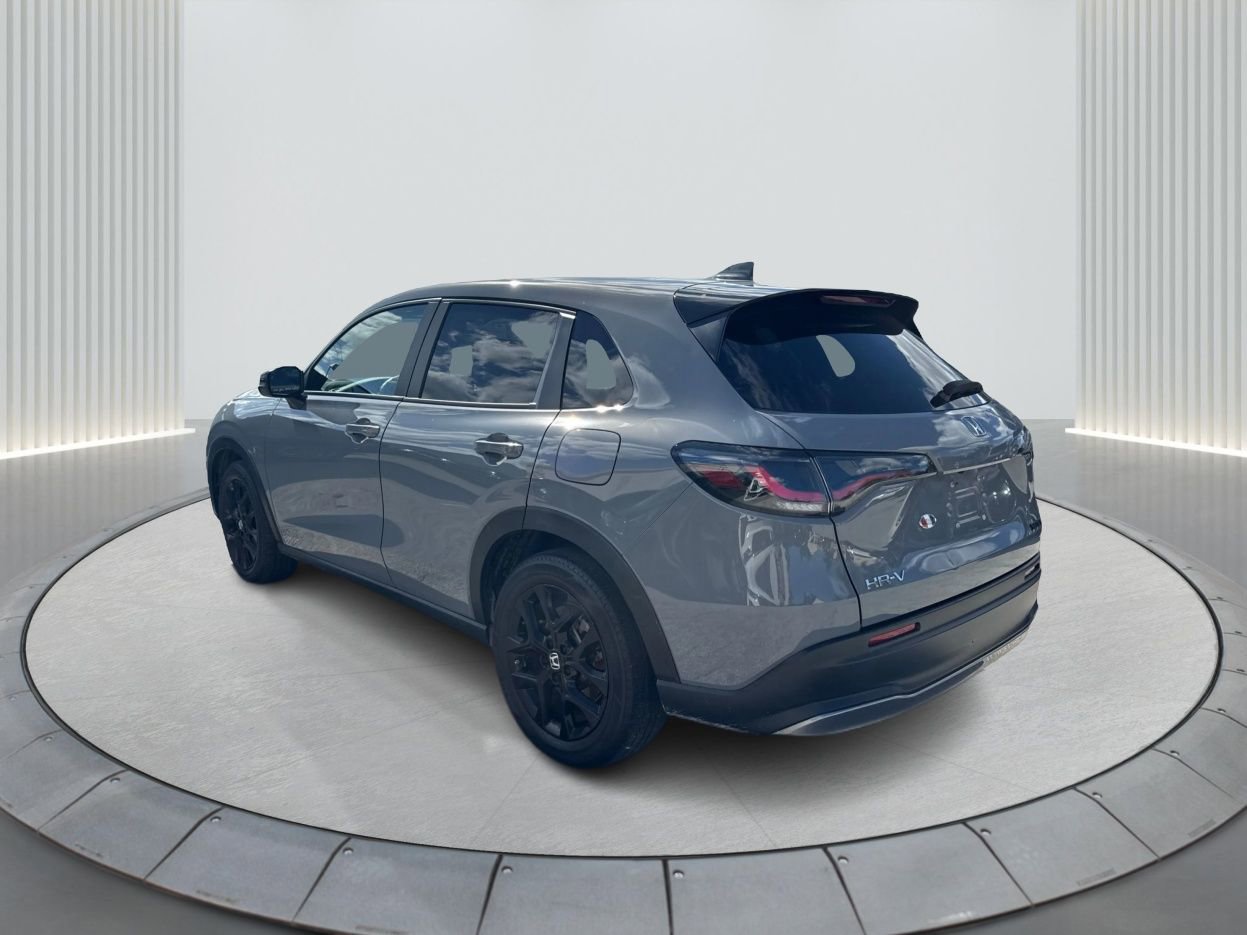 Used 2024 Honda HR-V Sport image 8