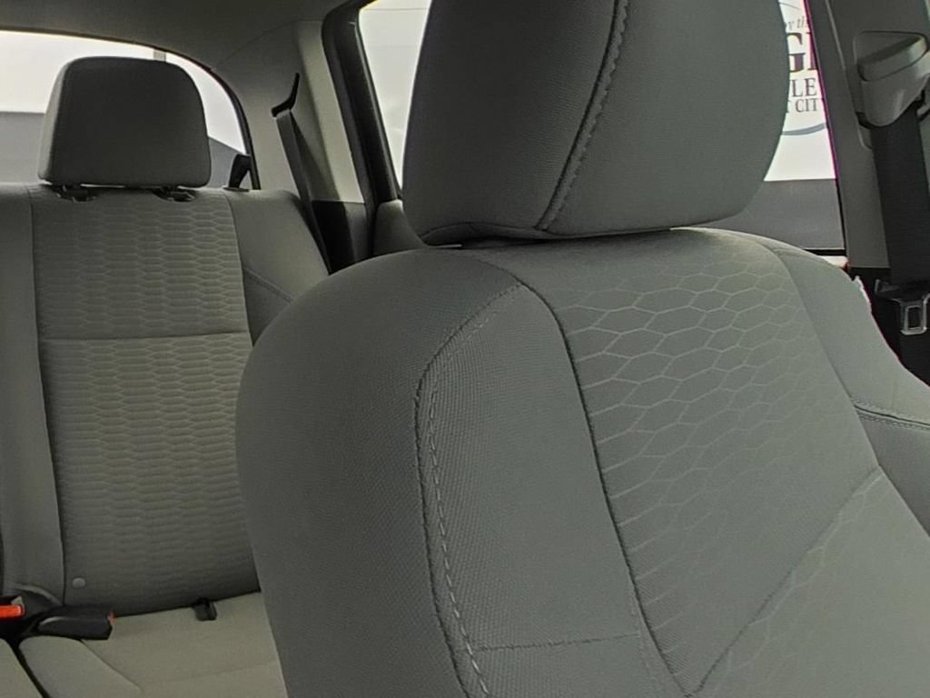 Used 2019 Toyota Tacoma SR5 RWD image 11