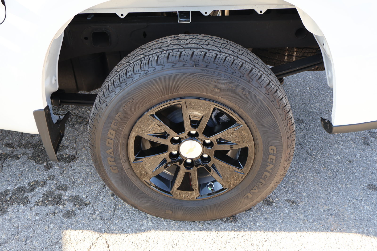 Used 2026 Chevrolet Silverado 1500 LT RWD image 11