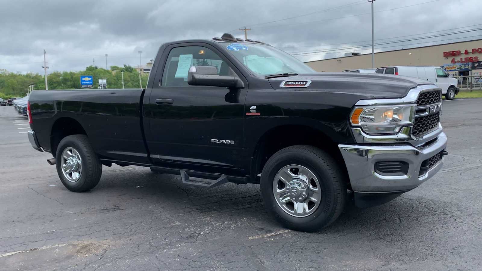 Used 2019 RAM 3500 Tradesman AWD/4WD image 2
