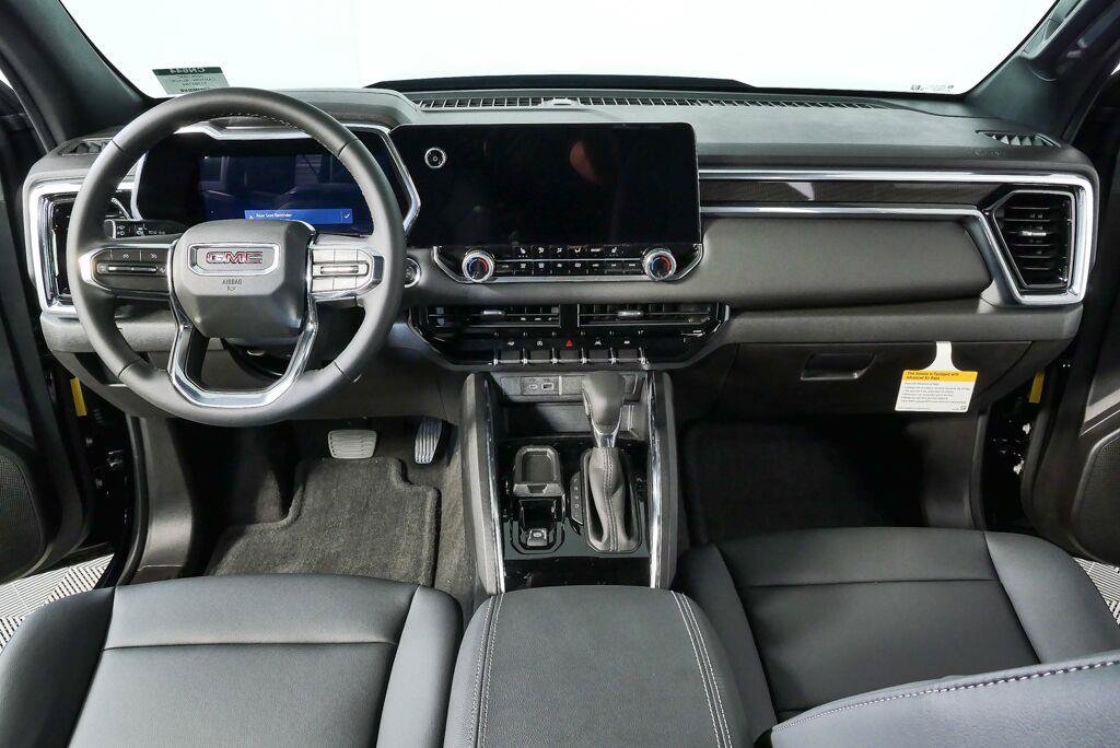 New 2026 GMC Canyon Elevation w/ Convenience Package RWD image 24