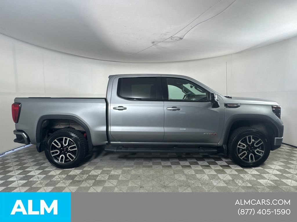 Used 2023 GMC Sierra 1500 AT4 w/ Technology Package AWD/4WD image 5
