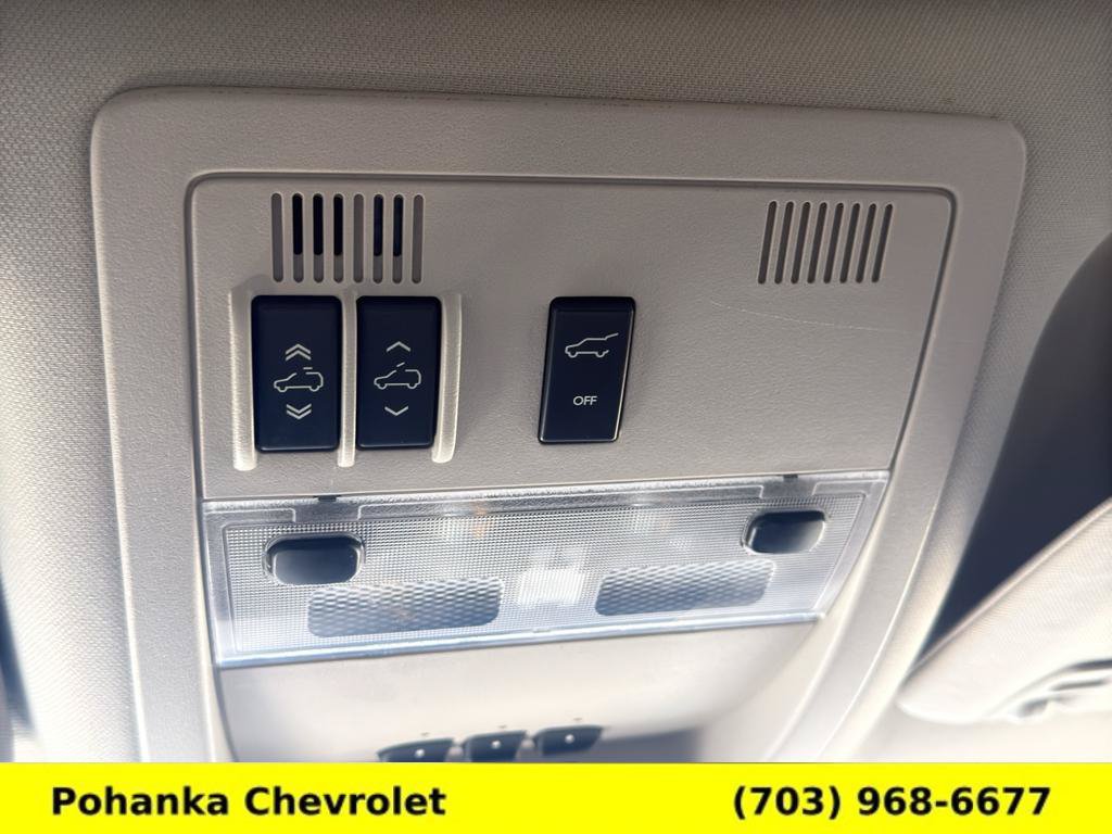 Used 2014 Chevrolet Tahoe LT AWD/4WD image 17