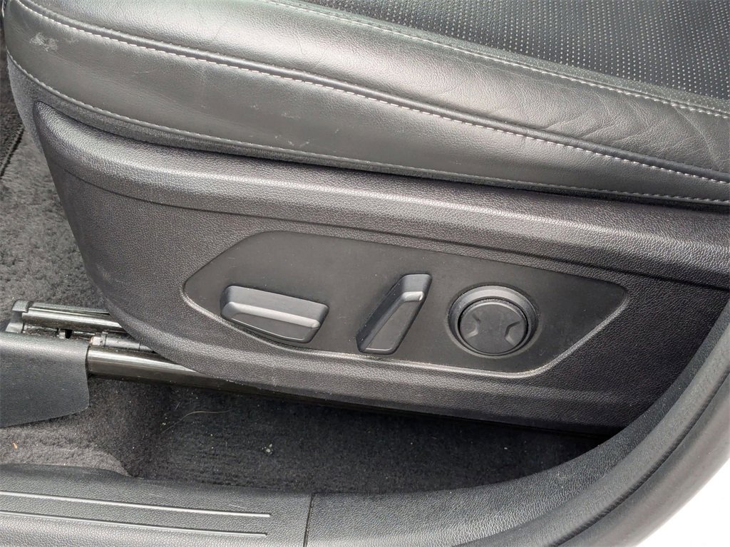Used 2024 Kia Sorento S image 19