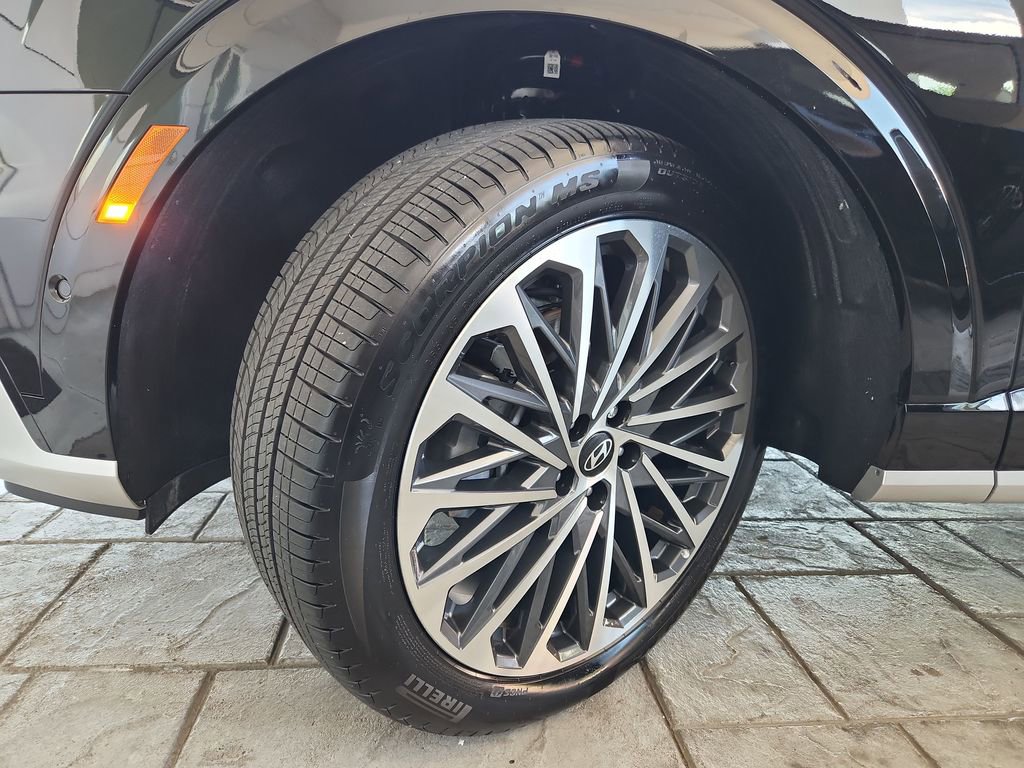 Used 2026 Hyundai Palisade Calligraphy FWD image 34