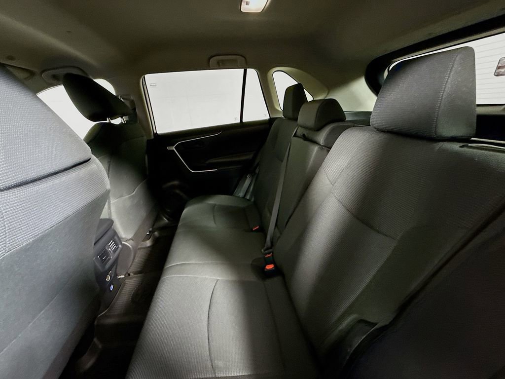 Certified 2024 Toyota RAV4 LE image 21