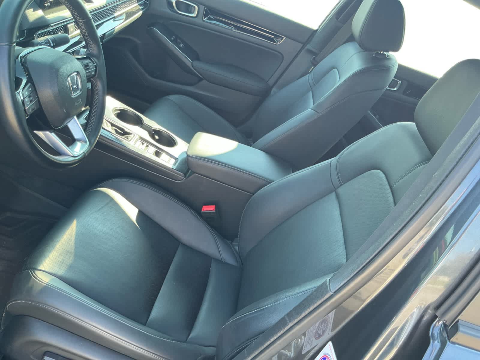 Used 2025 Honda Civic Sport Touring image 9