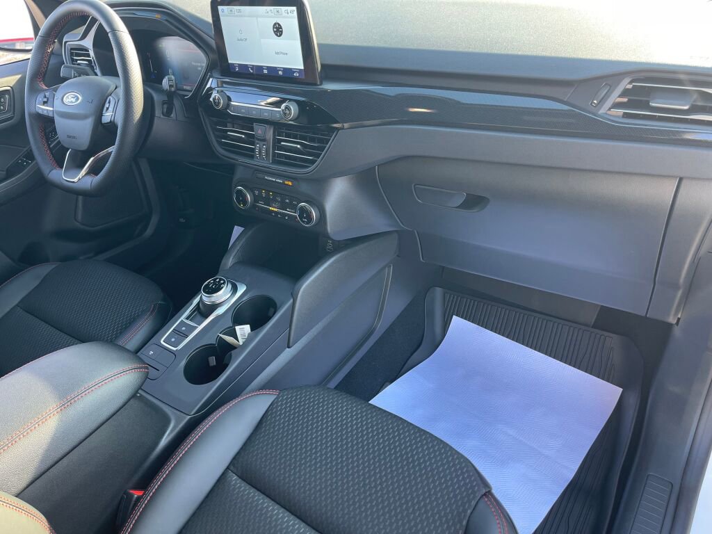 New 2026 Ford Escape ST-Line Select image 15