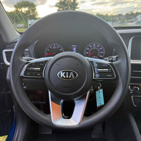 Used 2020 Kia Optima LX FWD image 17