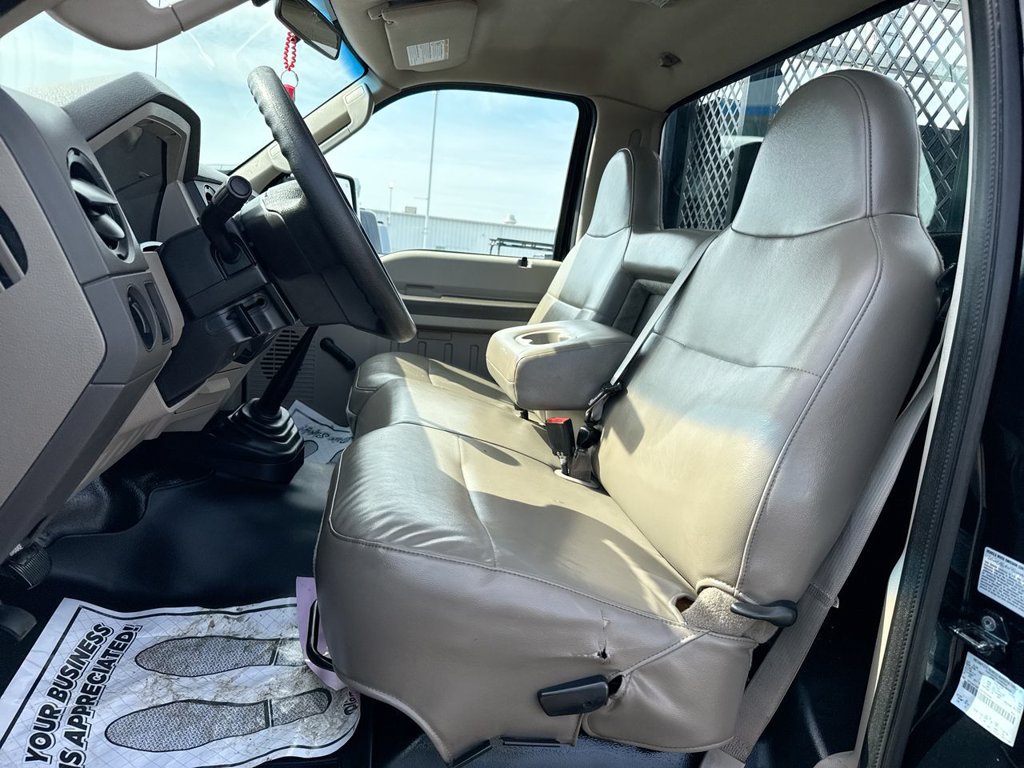 Used 2008 Ford F550 2WD Regular Cab Super Duty image 13