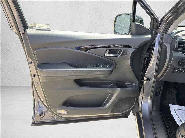 Used 2021 Honda Pilot Elite image 13