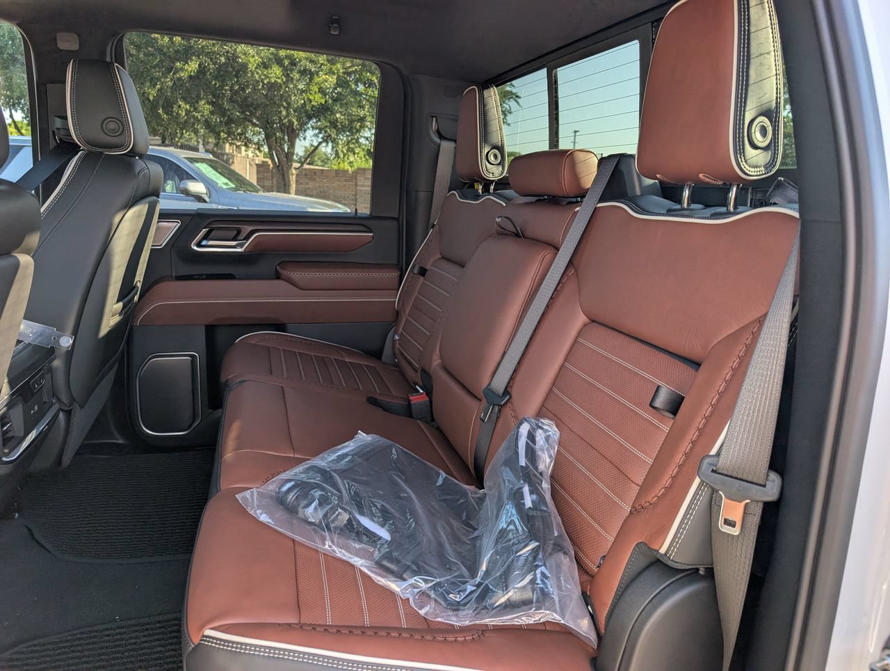 New 2026 GMC Sierra 2500 Denali Ultimate AWD/4WD image 21