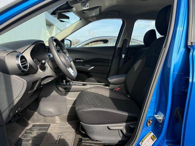 Used 2023 Nissan Kicks SV w/ Interior Electronics Package image 17