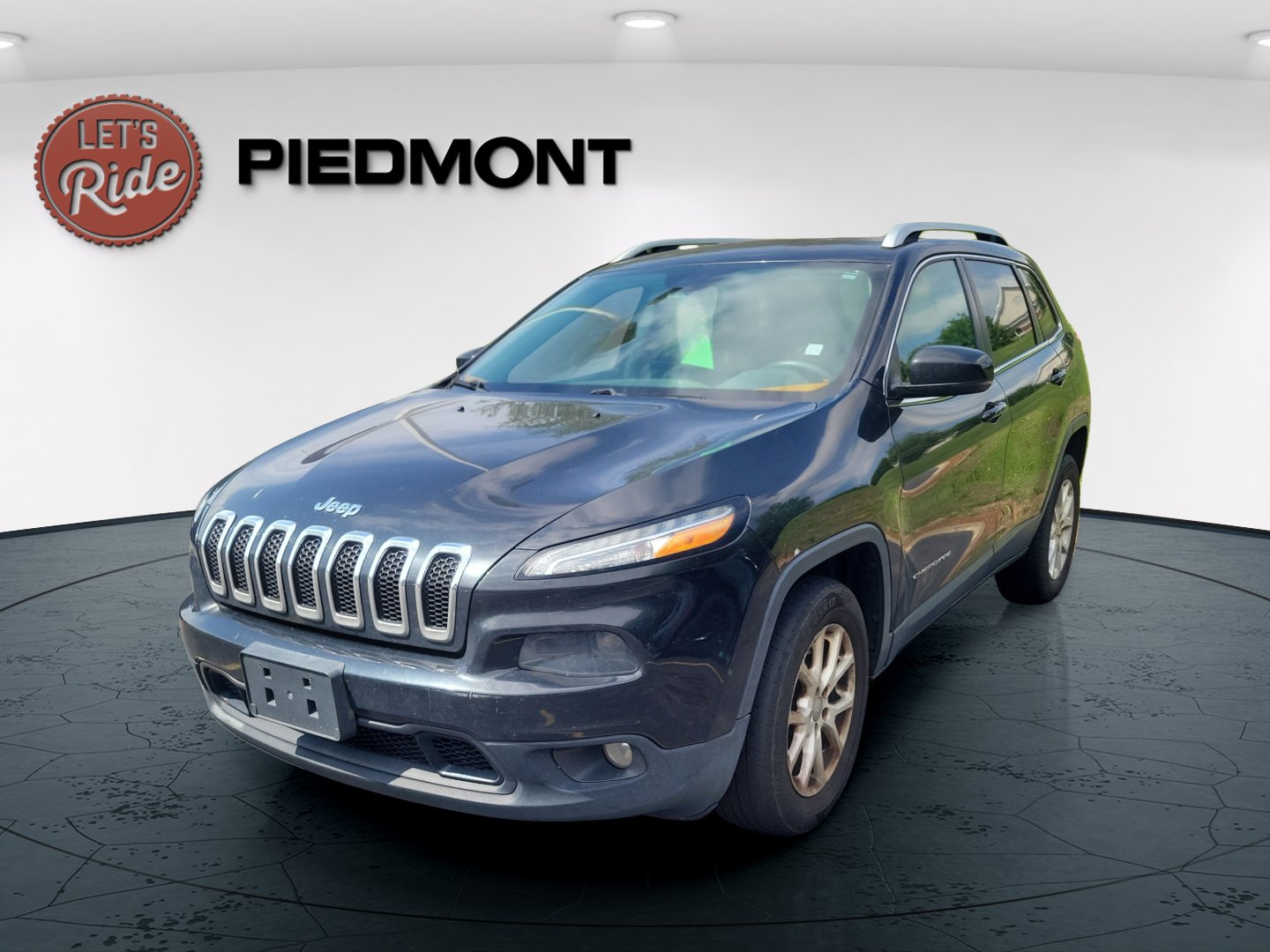 Used 2016 Jeep Cherokee Latitude w/ Safety/Convenience Group