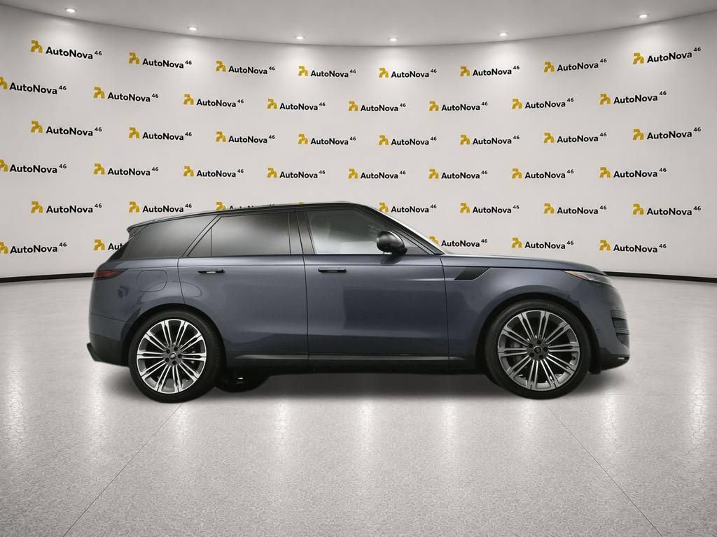 Used 2024 Land Rover Range Rover Sport SE AWD/4WD image 56