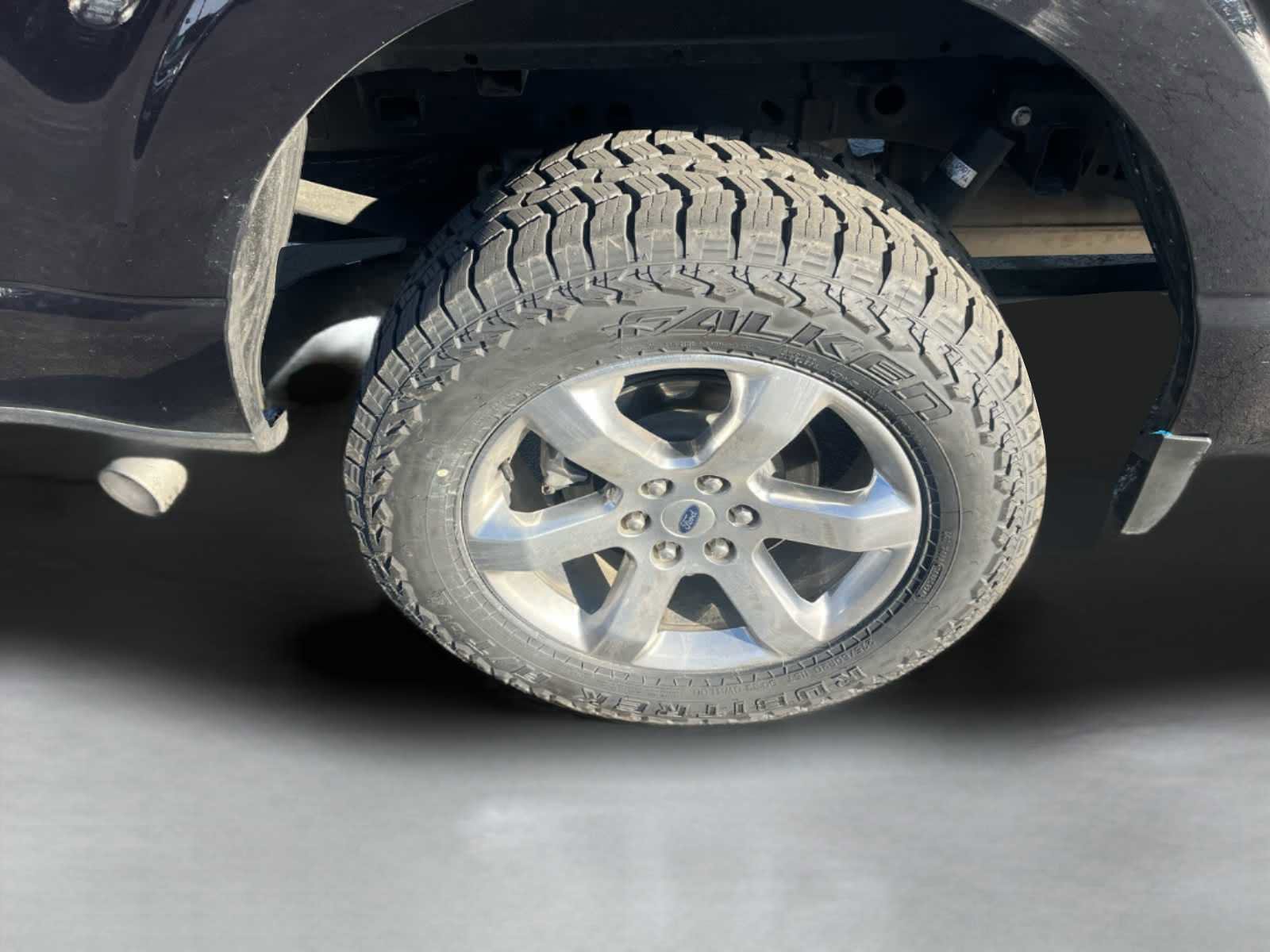 Used 2022 Ford F150 Lariat w/ Equipment Group 502A High image 10