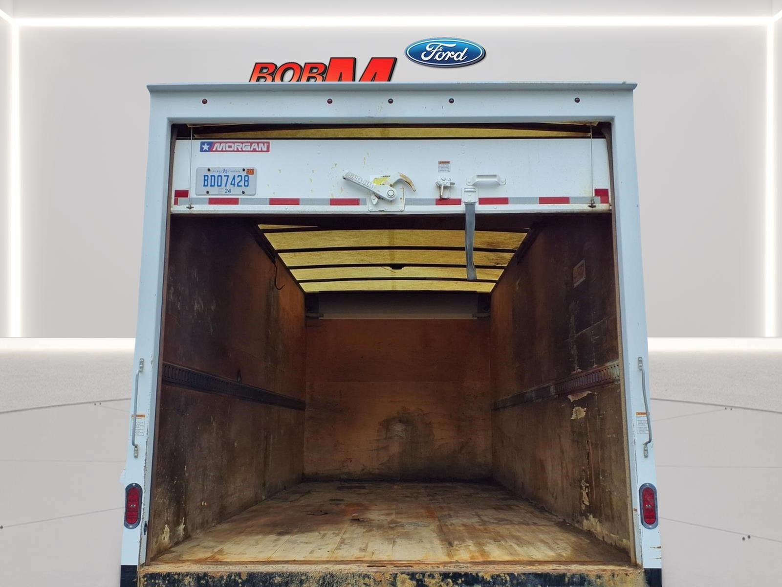 Used 2022 Ford F550 Luxury RWD image 9
