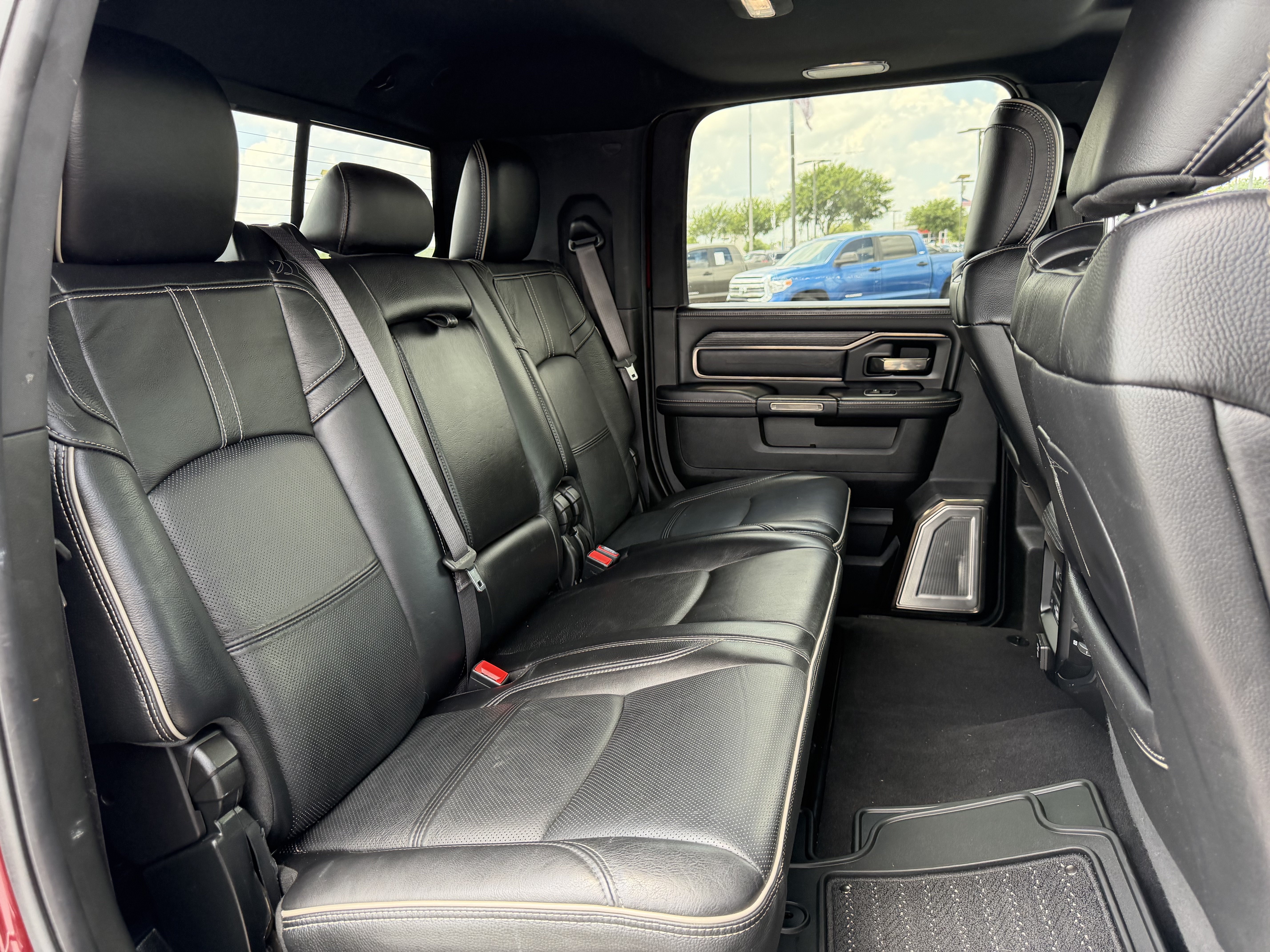 Used 2021 RAM 3500 Limited AWD/4WD image 31