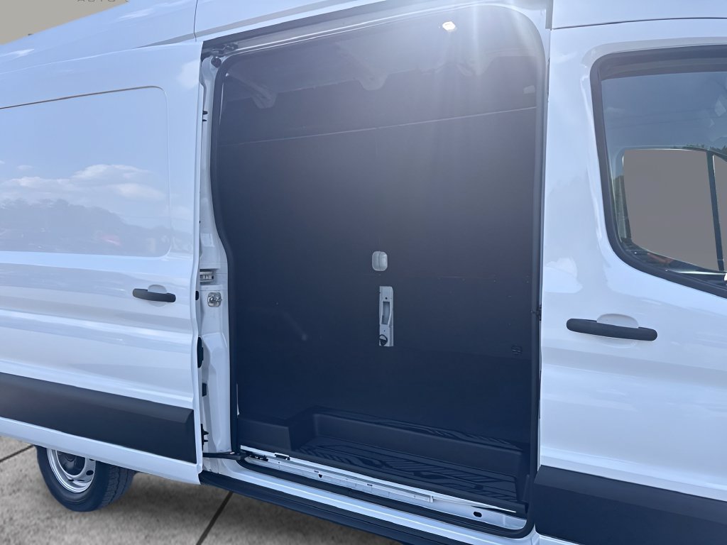 Used 2026 Ford Transit 350 148 High Roof Extended w/ Load Area Protection Package RWD image 24