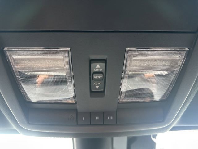 Used 2018 Dodge Challenger GT w/ Driver Convenience Group image 24