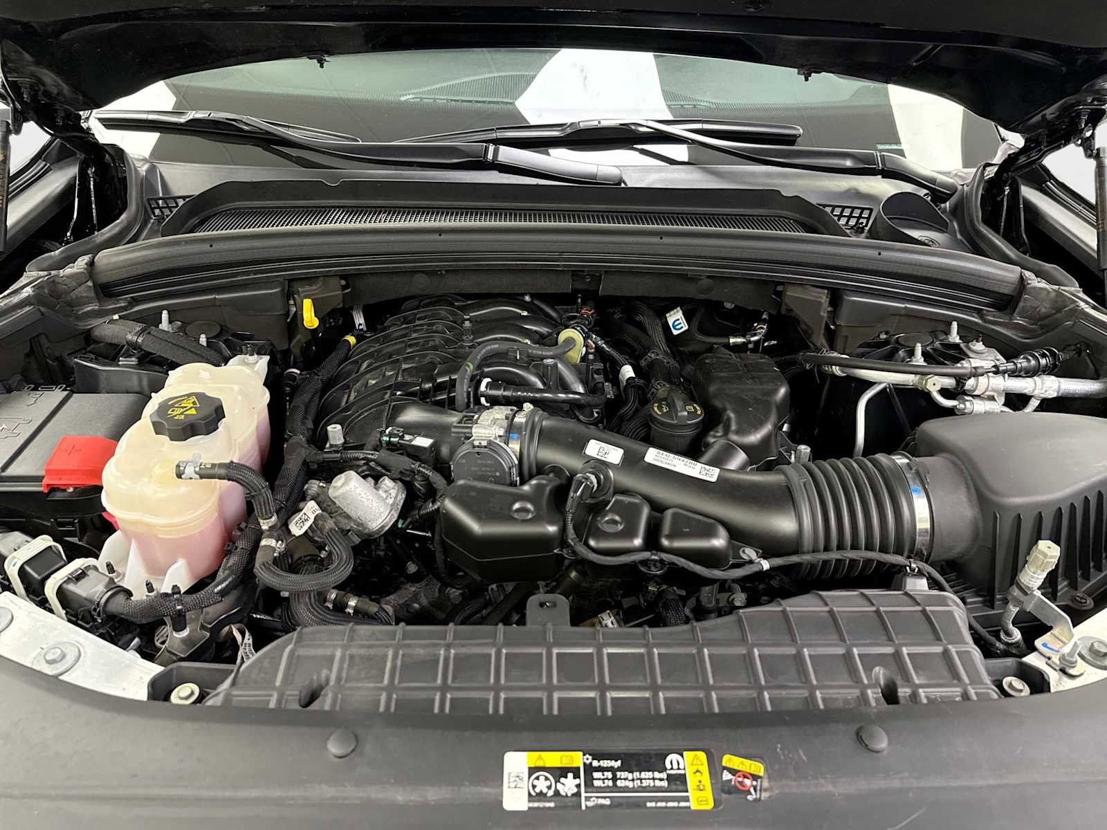 Used 2024 Jeep Grand Cherokee Altitude image 17