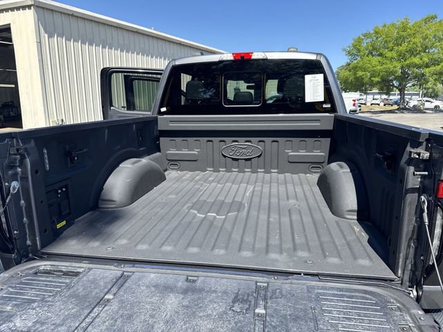 Used 2022 Ford F150 Lightning Lariat w/ Equipment Group 511A High AWD/4WD image 12
