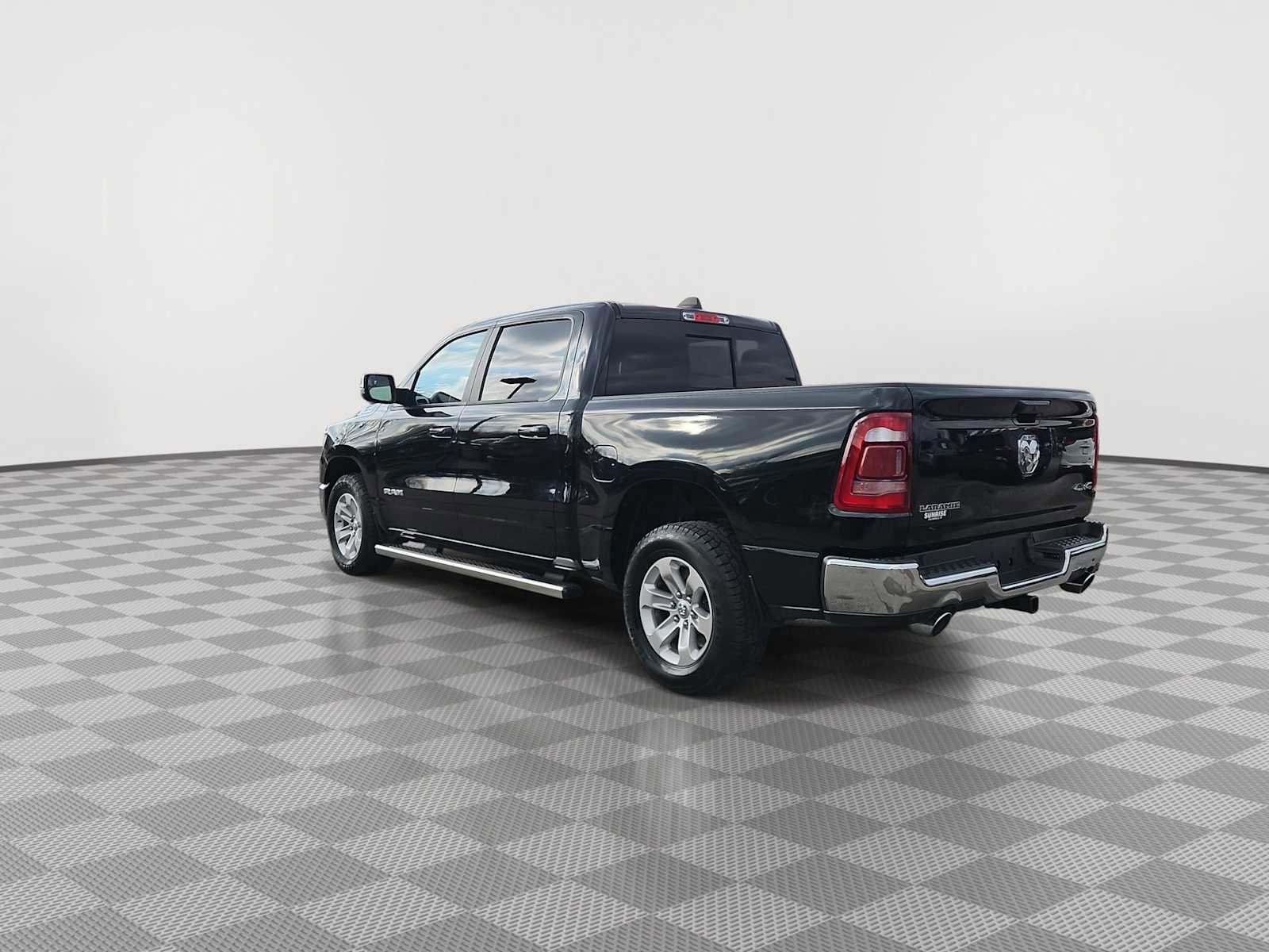 Used 2023 RAM 1500 Laramie image 6