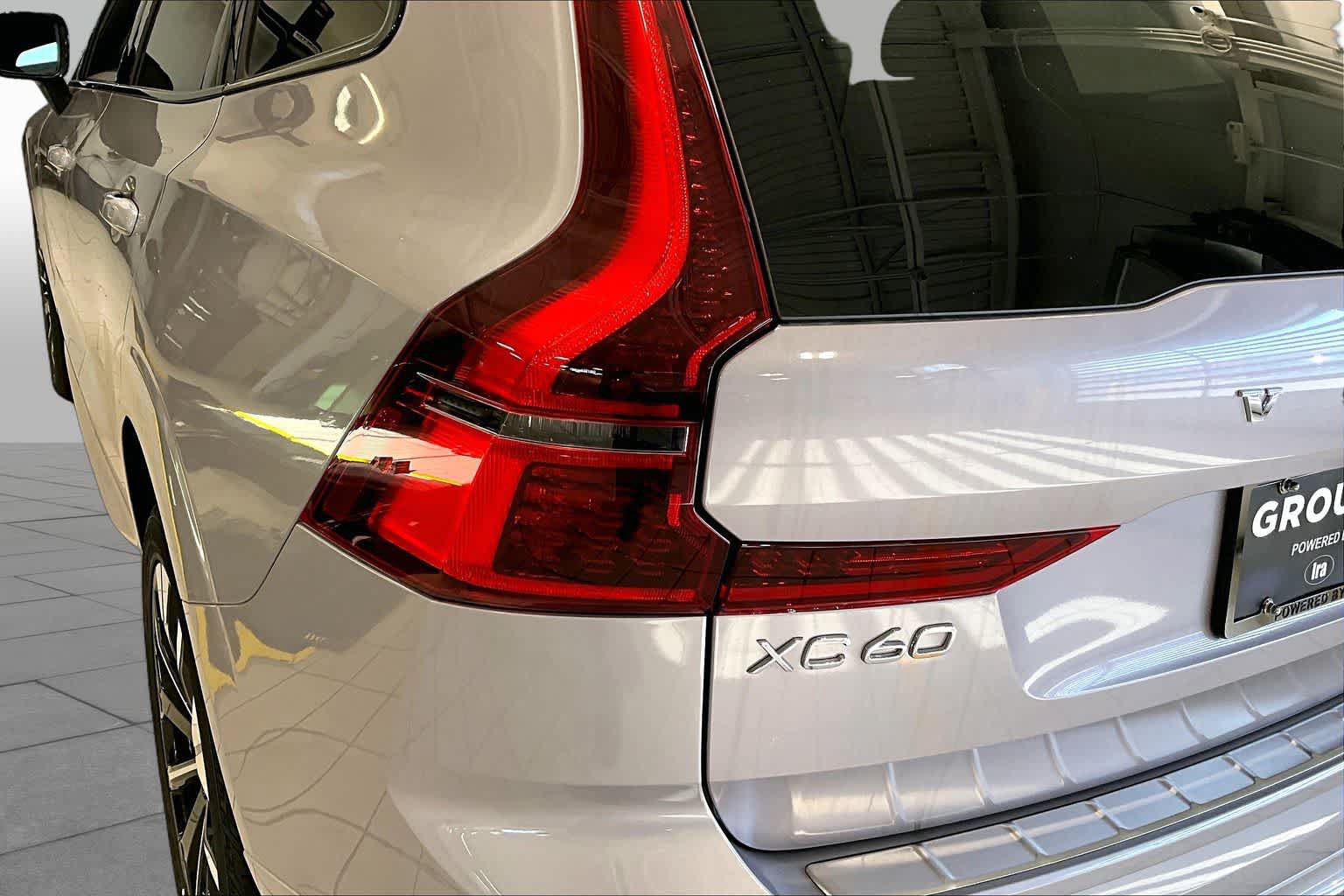 New 2026 Volvo XC60 B5 Plus w/ Protection Package Premier AWD/4WD image 5