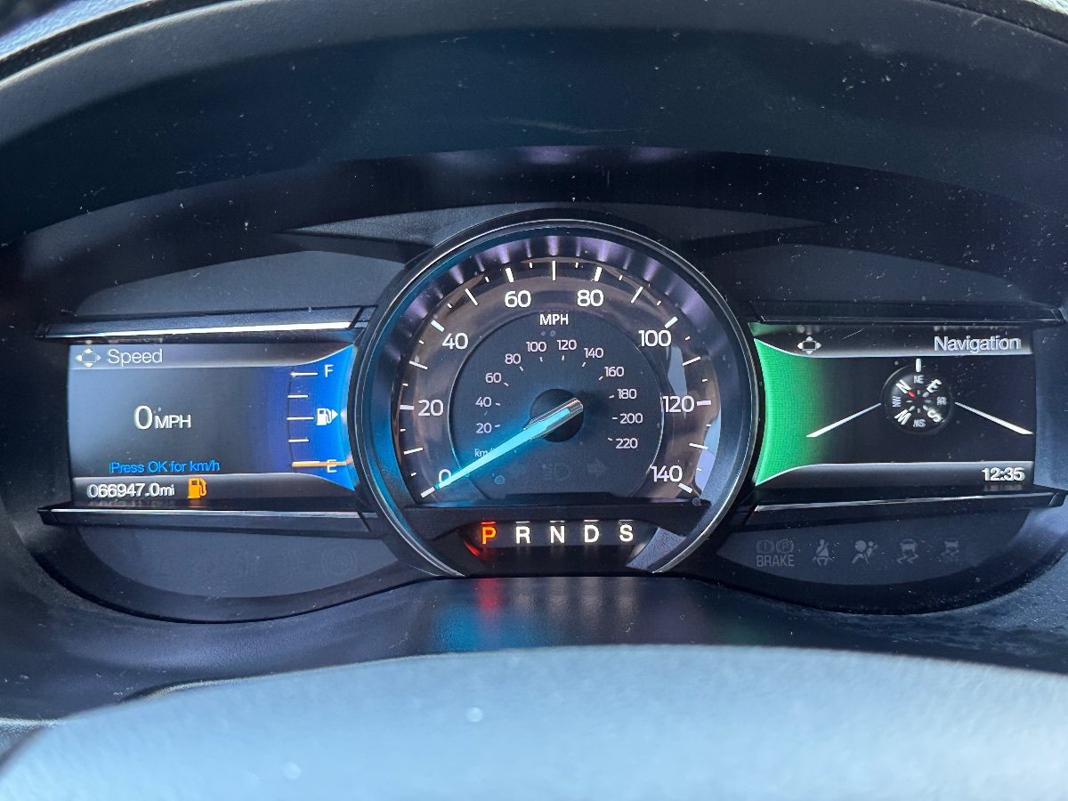 Used 2019 Ford Explorer XLT w/ Equipment Group 202A FWD image 33