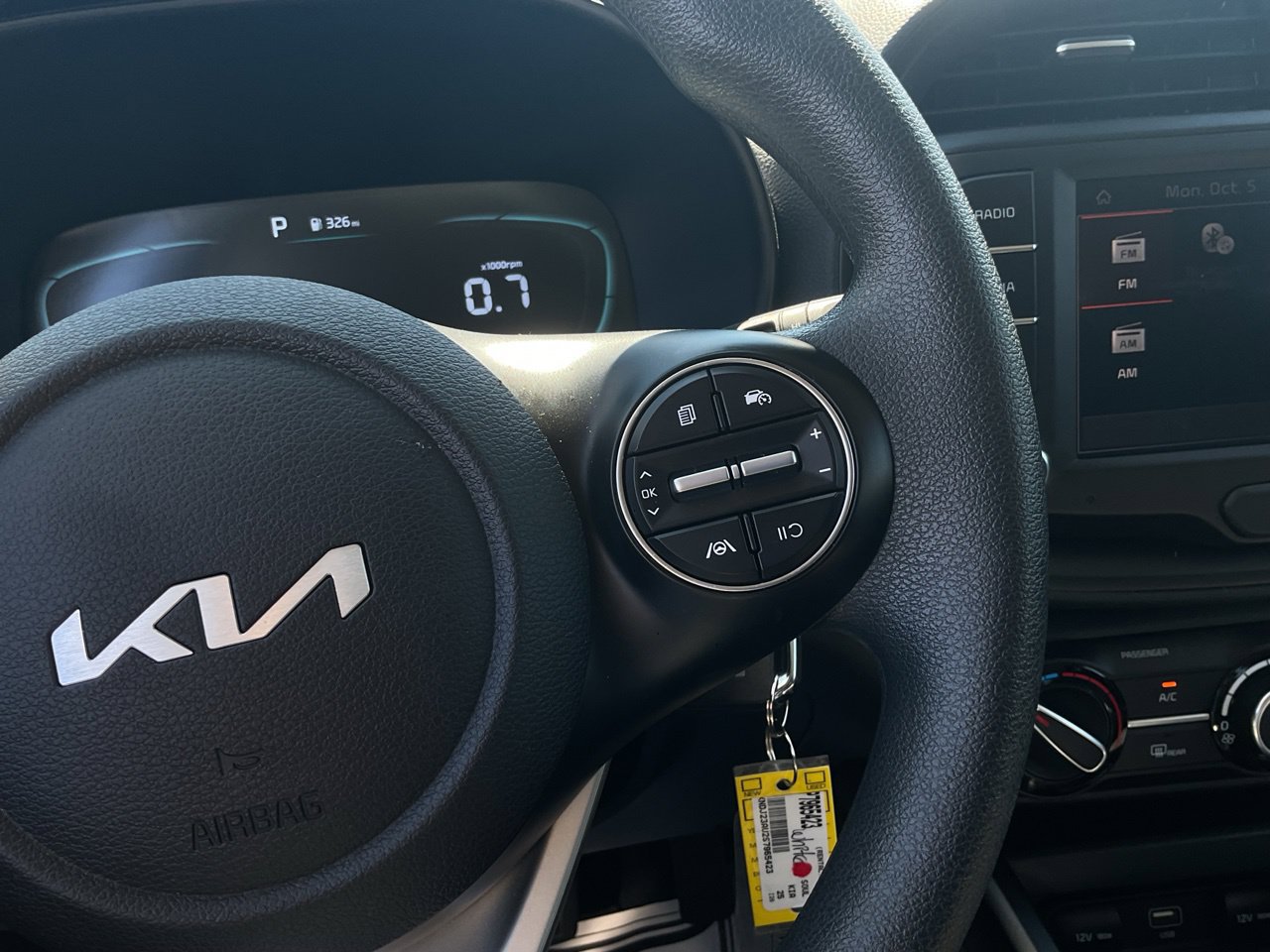 Used 2025 Kia Soul LX w/ LX Technology Package FWD image 36