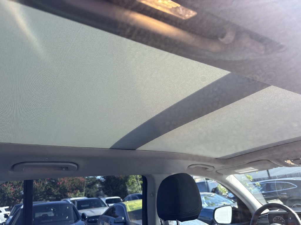 Used 2026 Mercedes-Benz GLS 450 4MATIC image 10