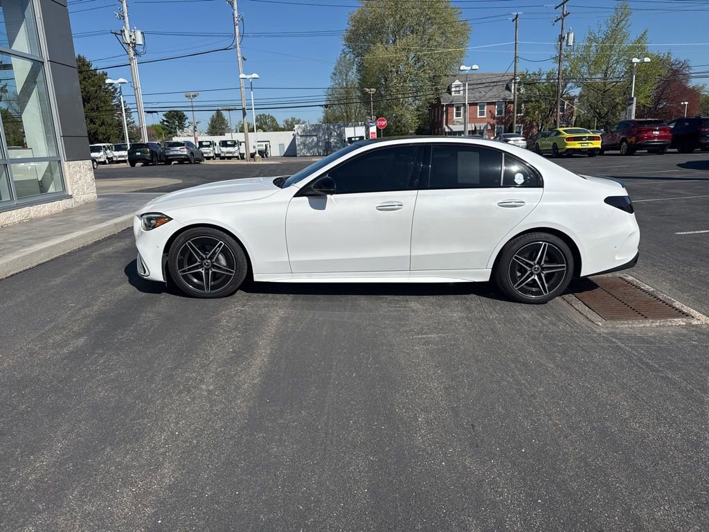 Used 2024 Mercedes-Benz C 300 4MATIC Sedan image 2