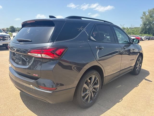 Used 2022 Chevrolet Equinox RS w/ RS Leather Package AWD/4WD image 3