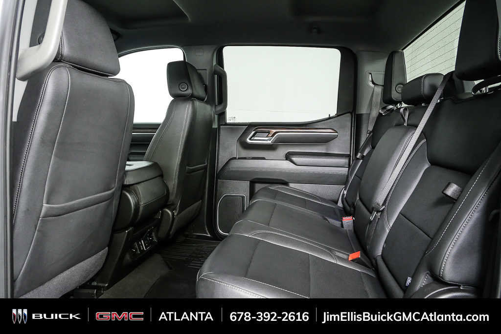 Used 2025 GMC Sierra 1500 SLT image 17