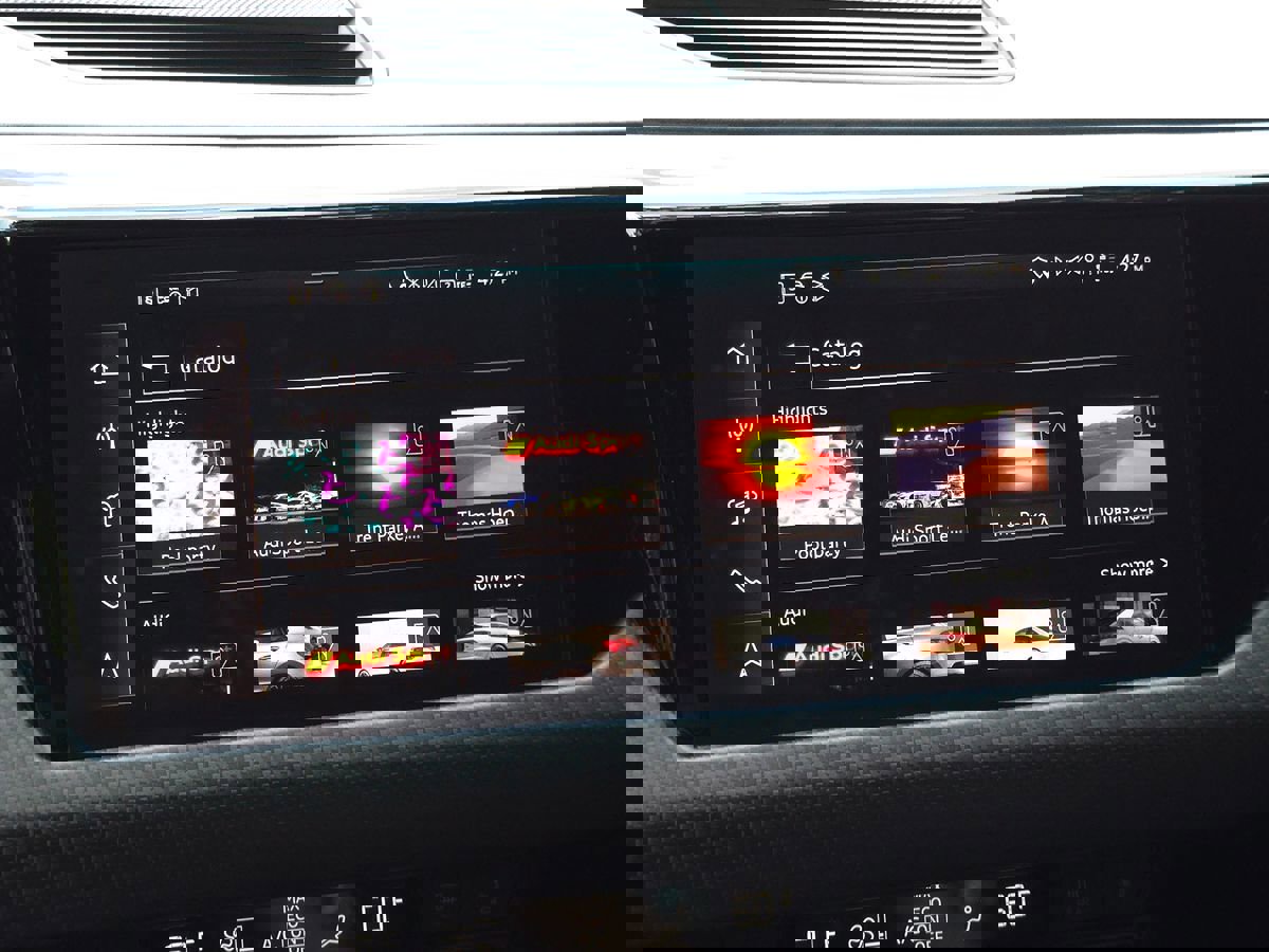 Used 2024 Audi e-tron GT Premium Plus w/ Performance Package image 49