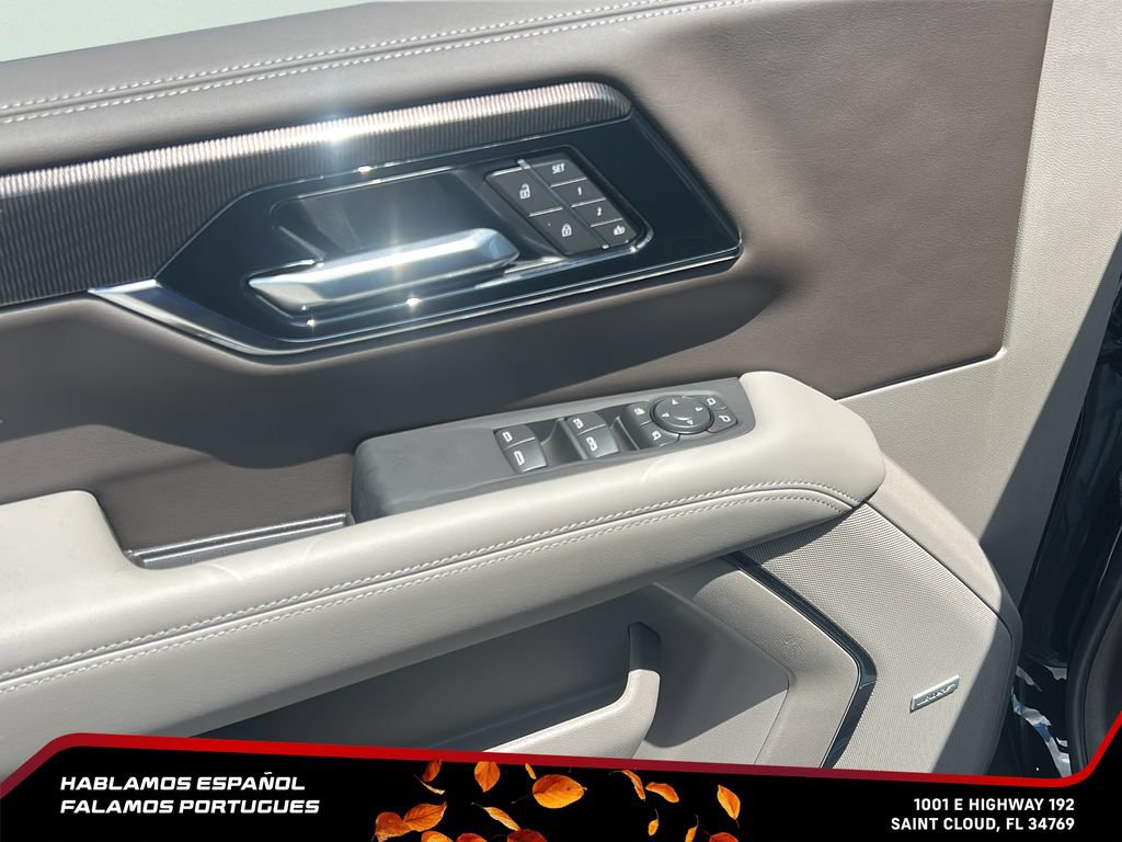 New 2026 GMC Yukon XL Elevation w/ LPO, Elevation Black Package AWD/4WD image 11