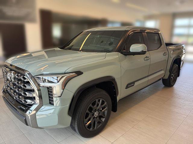 Used 2024 Toyota Tundra Platinum AWD/4WD image 4