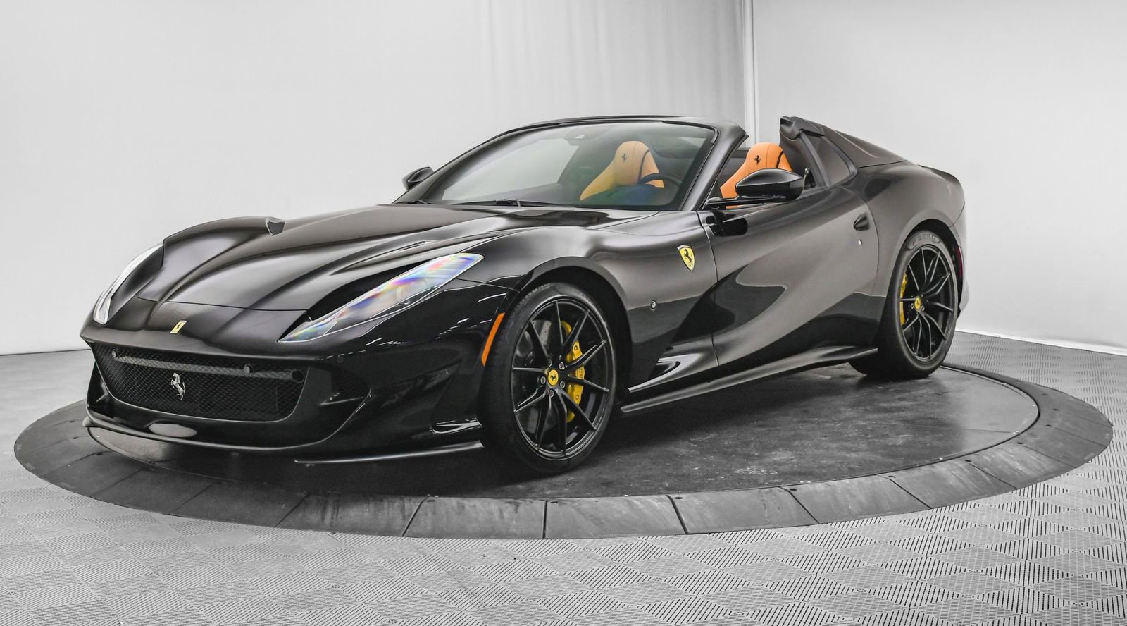 Certified 2023 Ferrari 812 GTS image 4