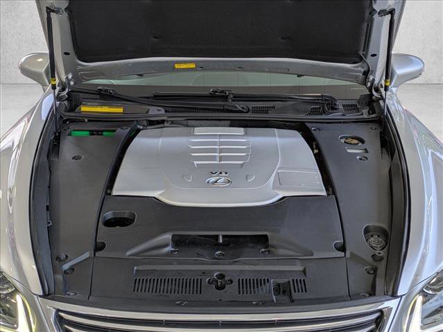 Used 2013 Lexus LS 460 w/ Comfort Pkg image 28