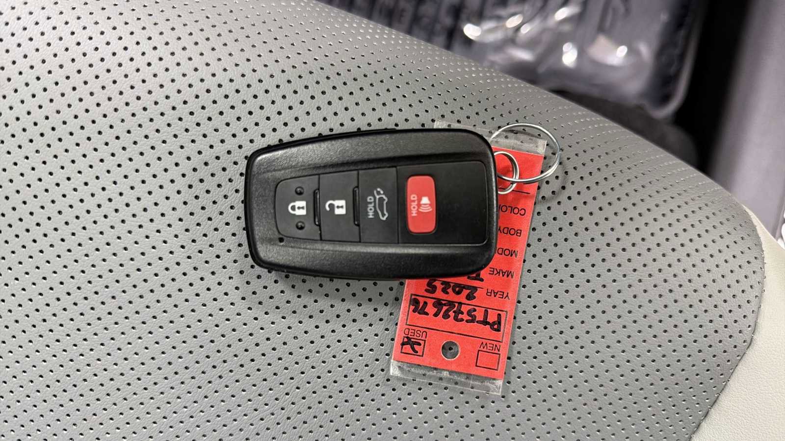 Certified 2025 Toyota RAV4 Limited image 32