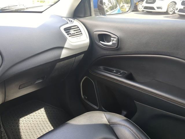 Used 2021 Jeep Compass Latitude w/ Sun and Sound Group FWD image 18