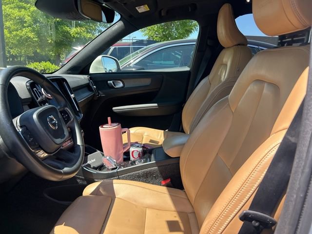 Used 2019 Volvo XC40 T5 Inscription image 7