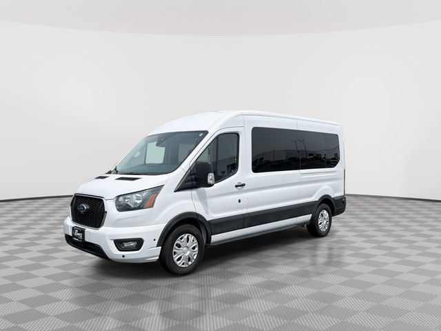 Used 2024 Ford Transit 350 XLT RWD image 5