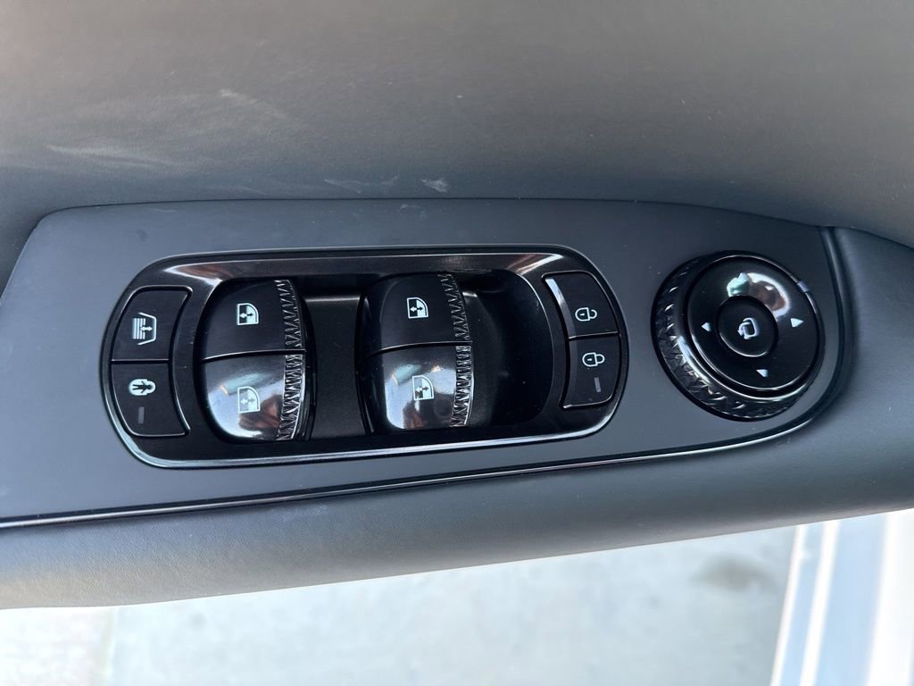 New 2026 Genesis G90 3.5T Prestige image 21