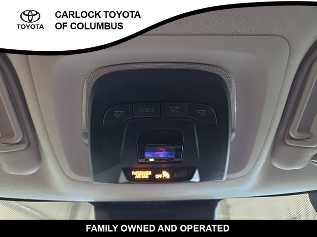 Used 2023 Toyota Corolla LE image 28