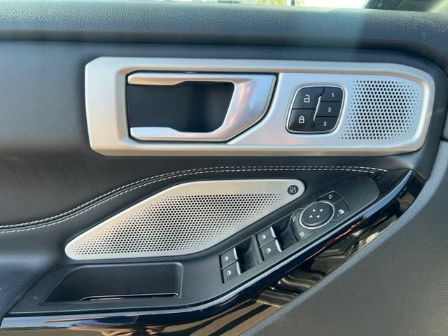 Used 2023 Ford Explorer ST w/ Equipment Group 401A AWD/4WD image 9