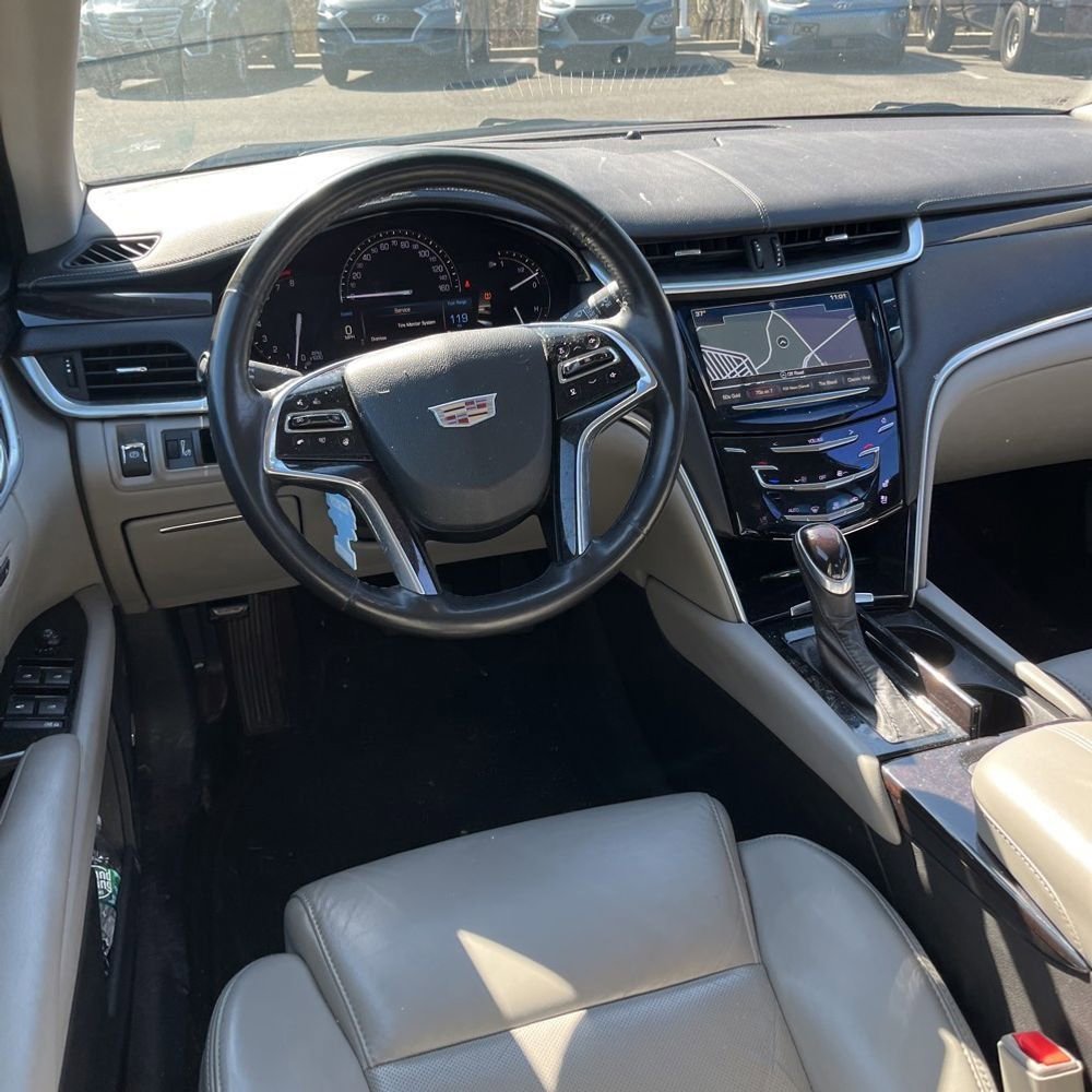 Used 2017 Cadillac XTS Luxury image 7