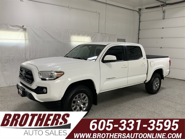 Used 2017 Toyota Tacoma SR5 w/ Tow Package