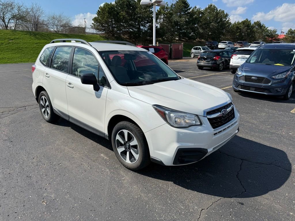 Used 2018 Subaru Forester 2.5i w/ Alloy Wheel Package image 4